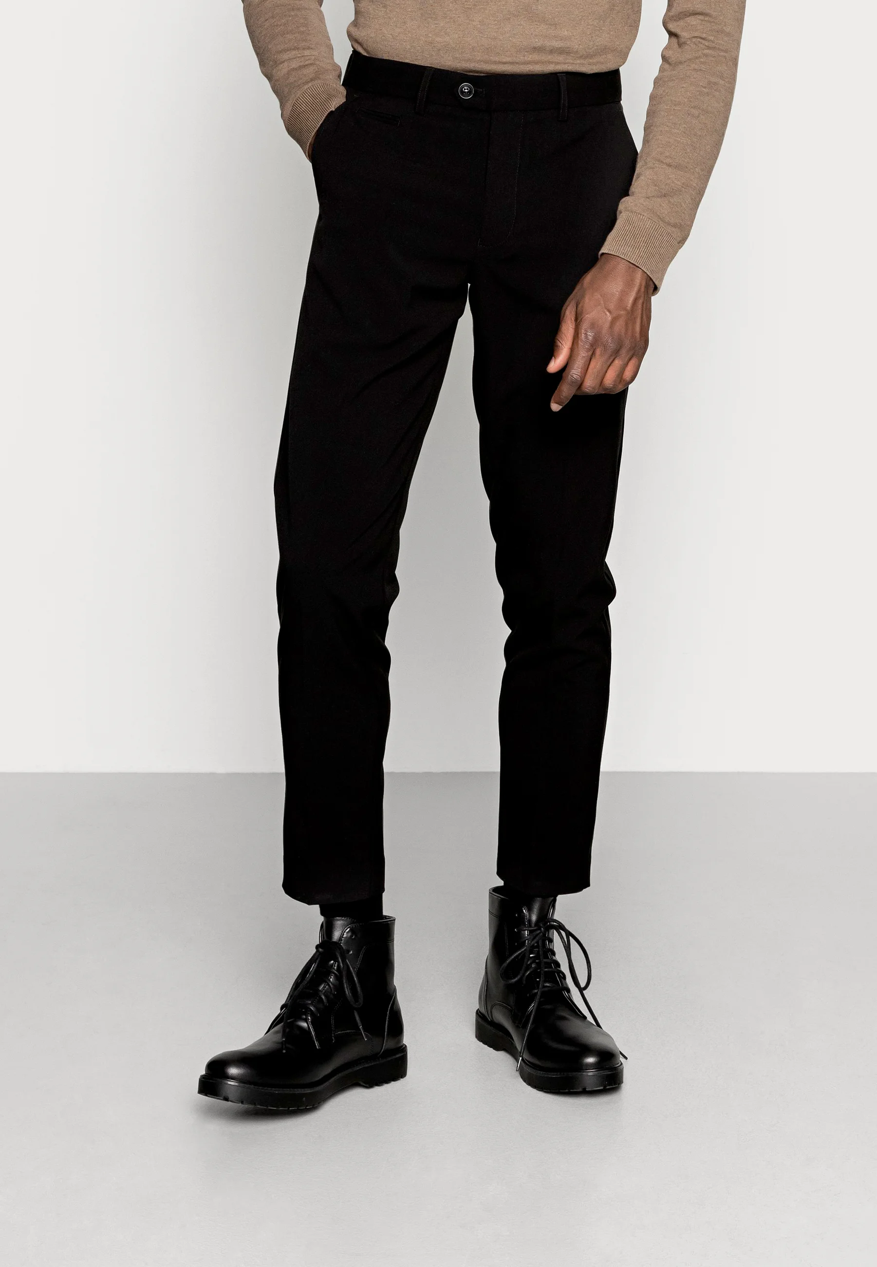Pantalones Club Lindbergh - Pantalones