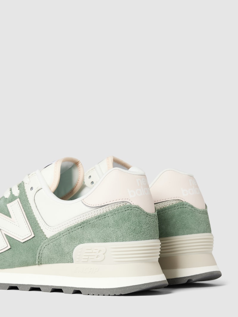Sneaker aus echtem Leder in grün