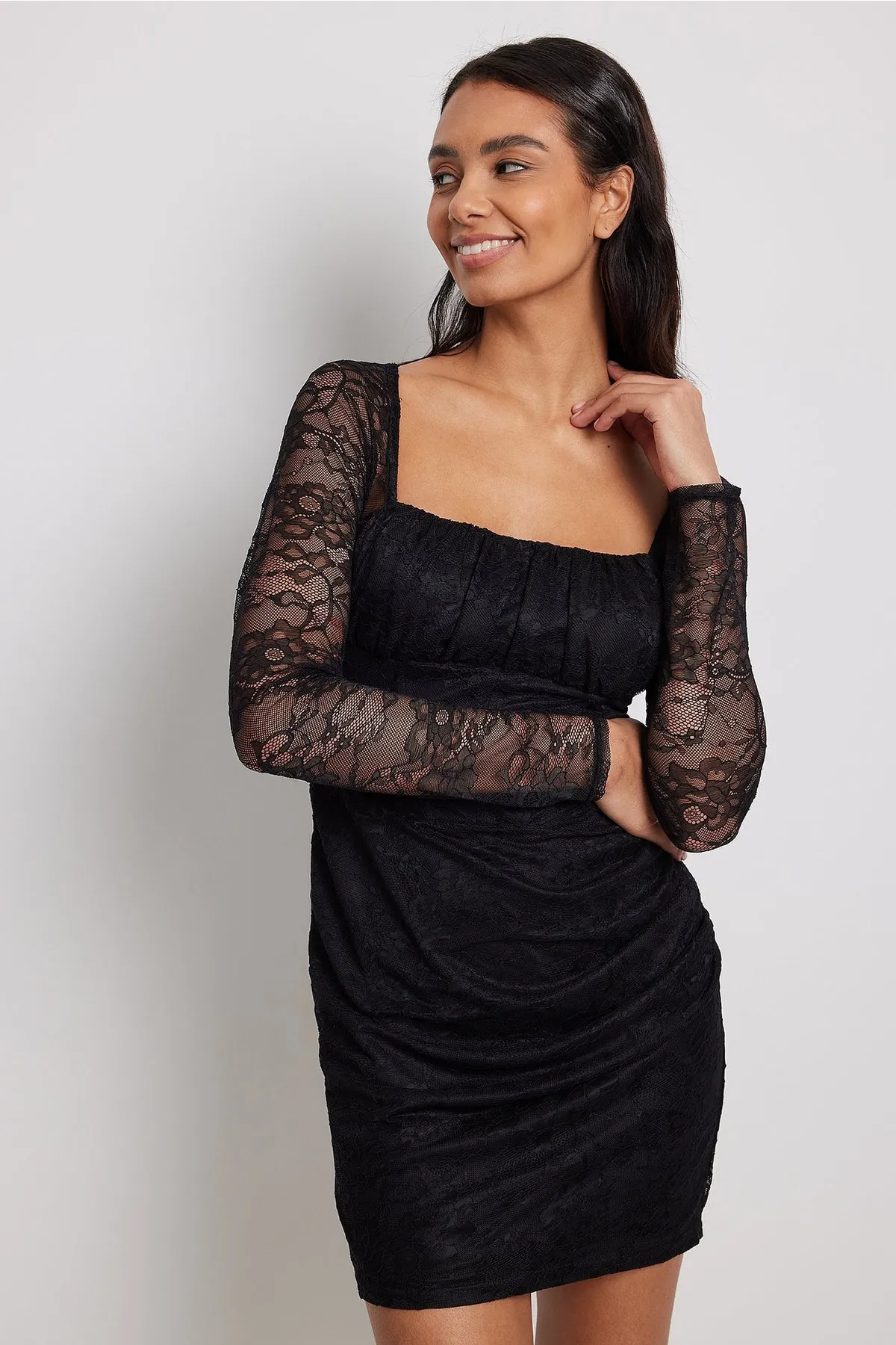NA-KD  LS-Minikleid aus Spitze