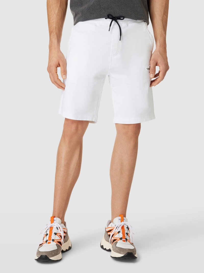 Sweatshorts mit Tunnelzug in offwhite