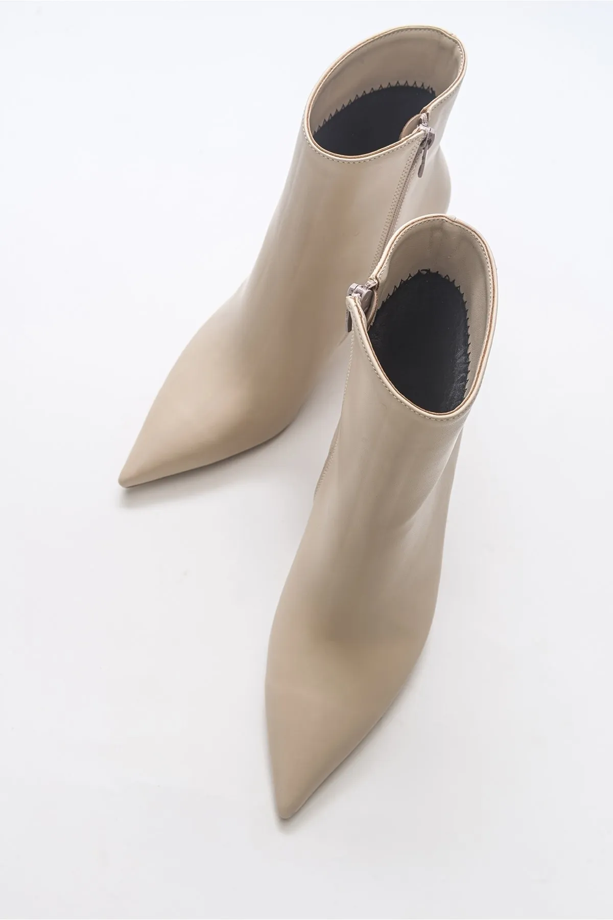 LuviShoes  Raison Beige Damenstiefel