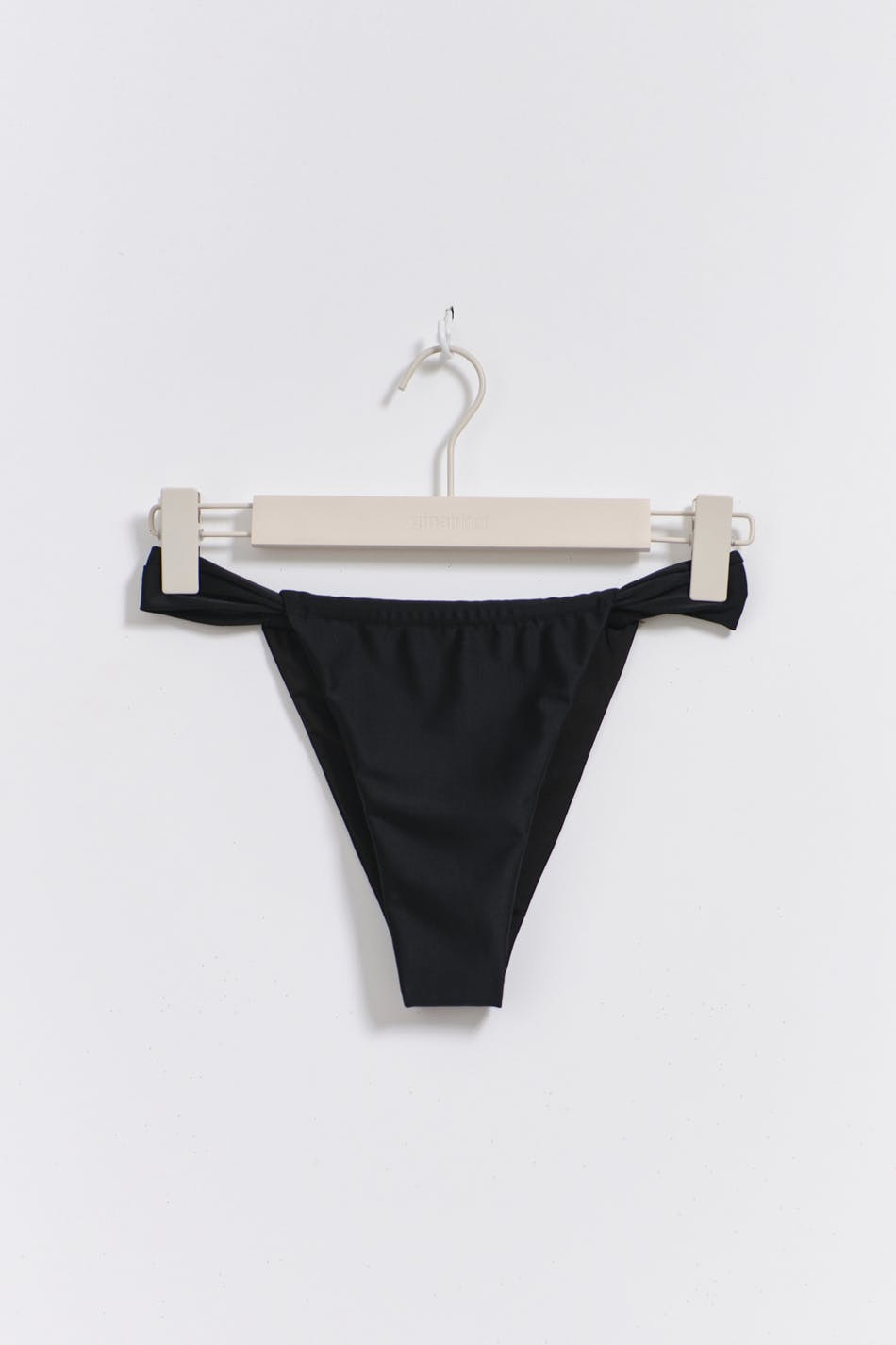 Gathered bikini tanga