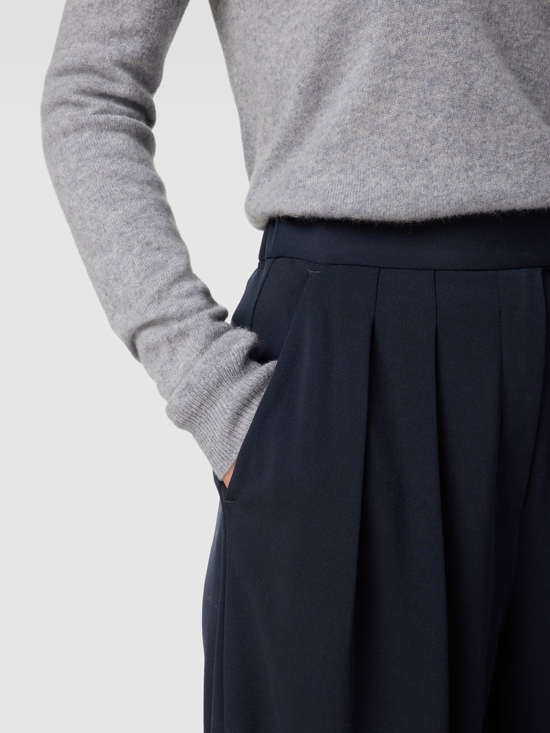 Stoffhose mit Kellerfalten in anthrazit