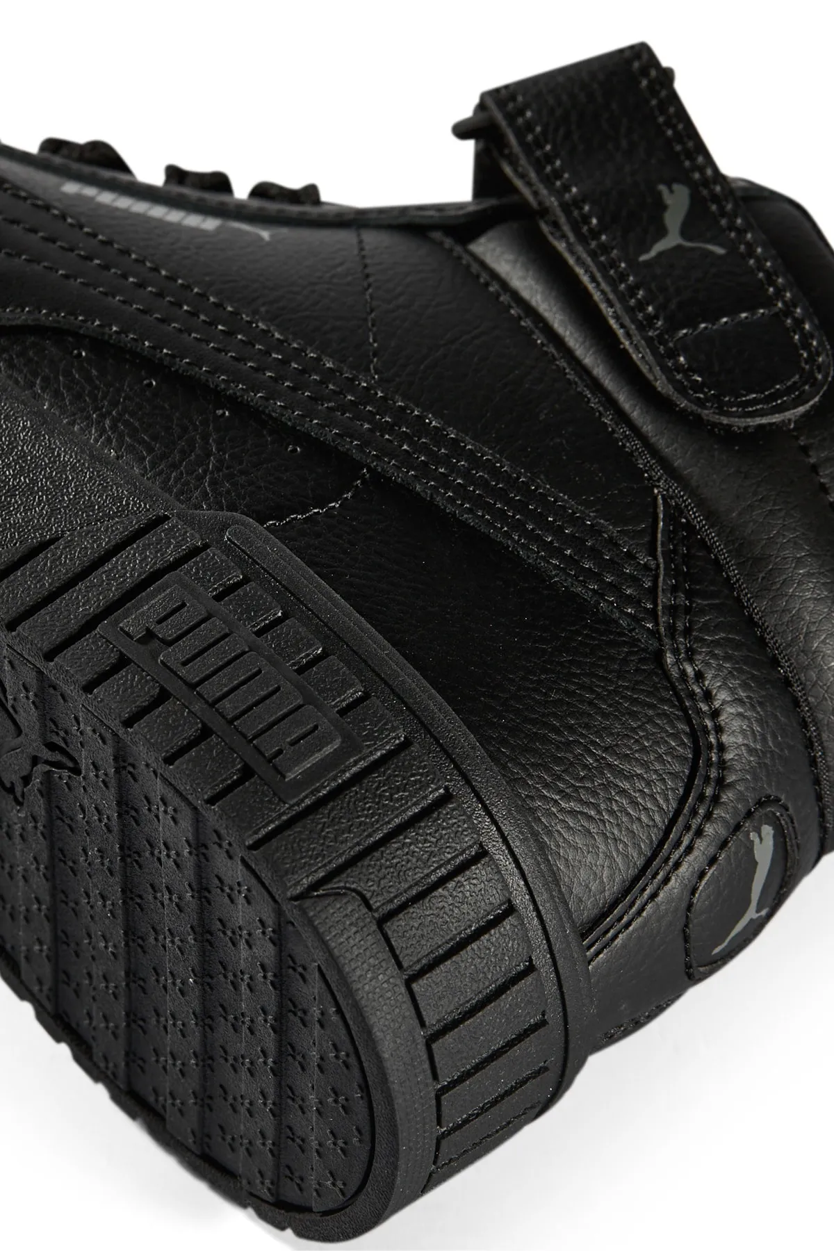 Puma  Sneaker - Schwarz - Flacher Absatz