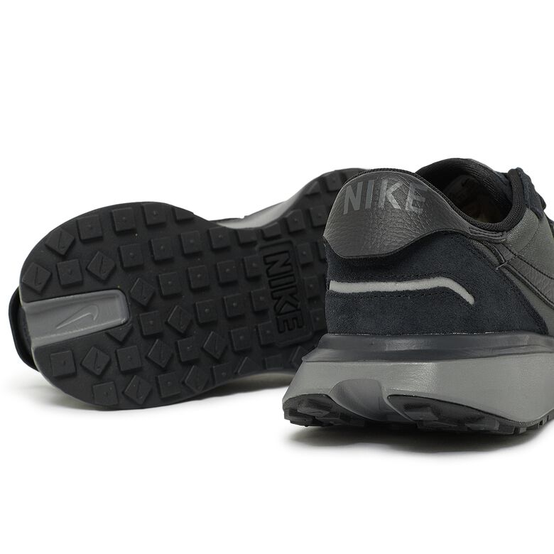 NIKE Wmns Nike Phoenix Waffle 