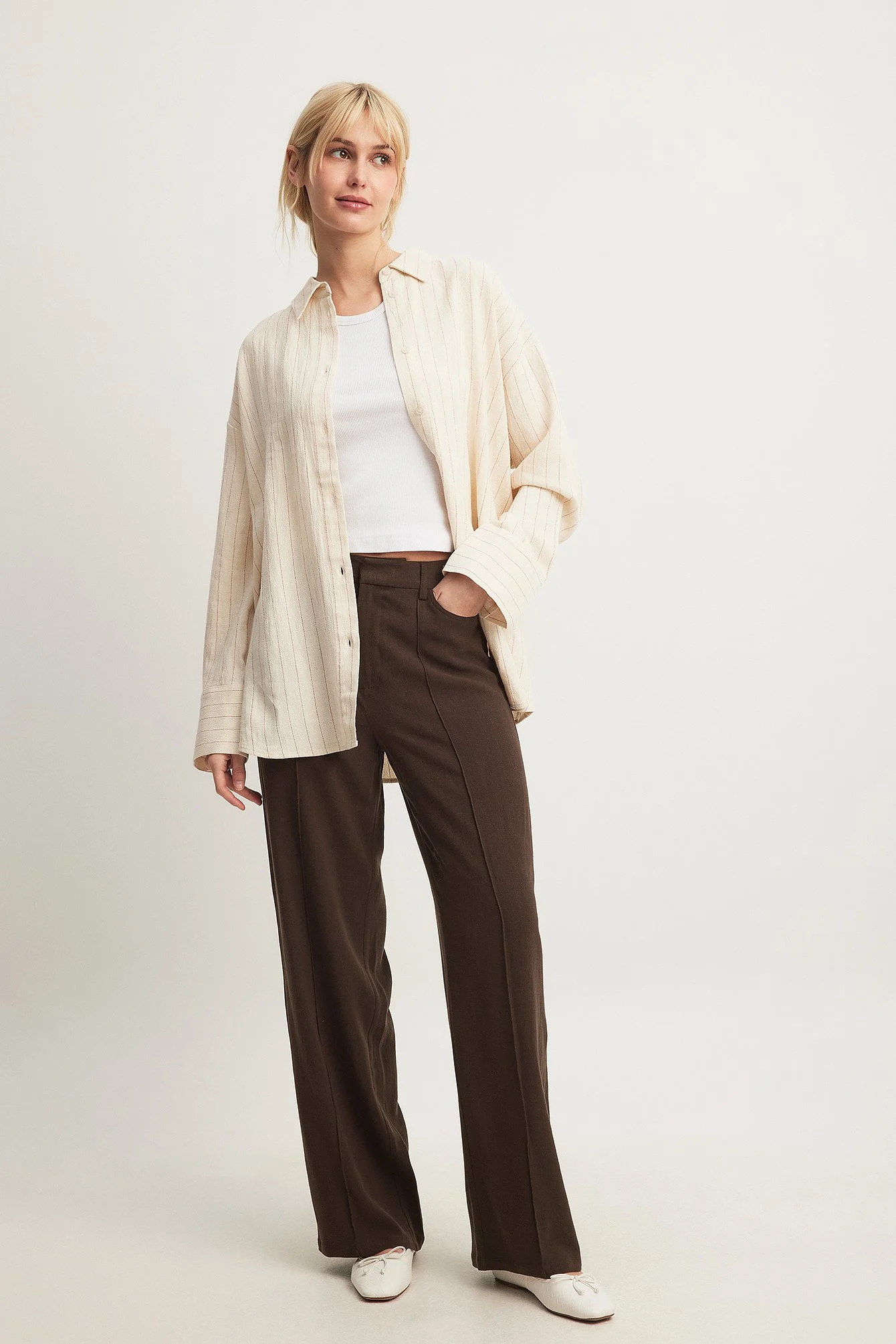 Gerade Hose aus Leinen-Mix mit hoher Taille