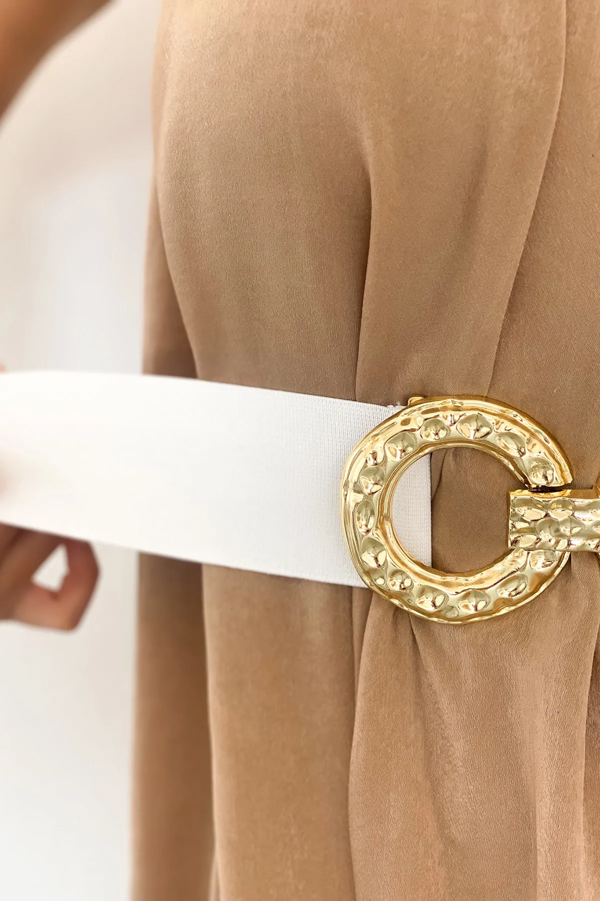 Cool & Sexy  Weißer, runder, elastischer Damengürtel mit Golddetails BE643