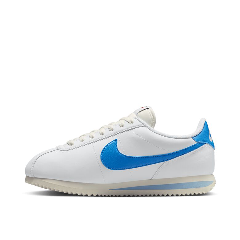 NIKE Wmns Cortez 