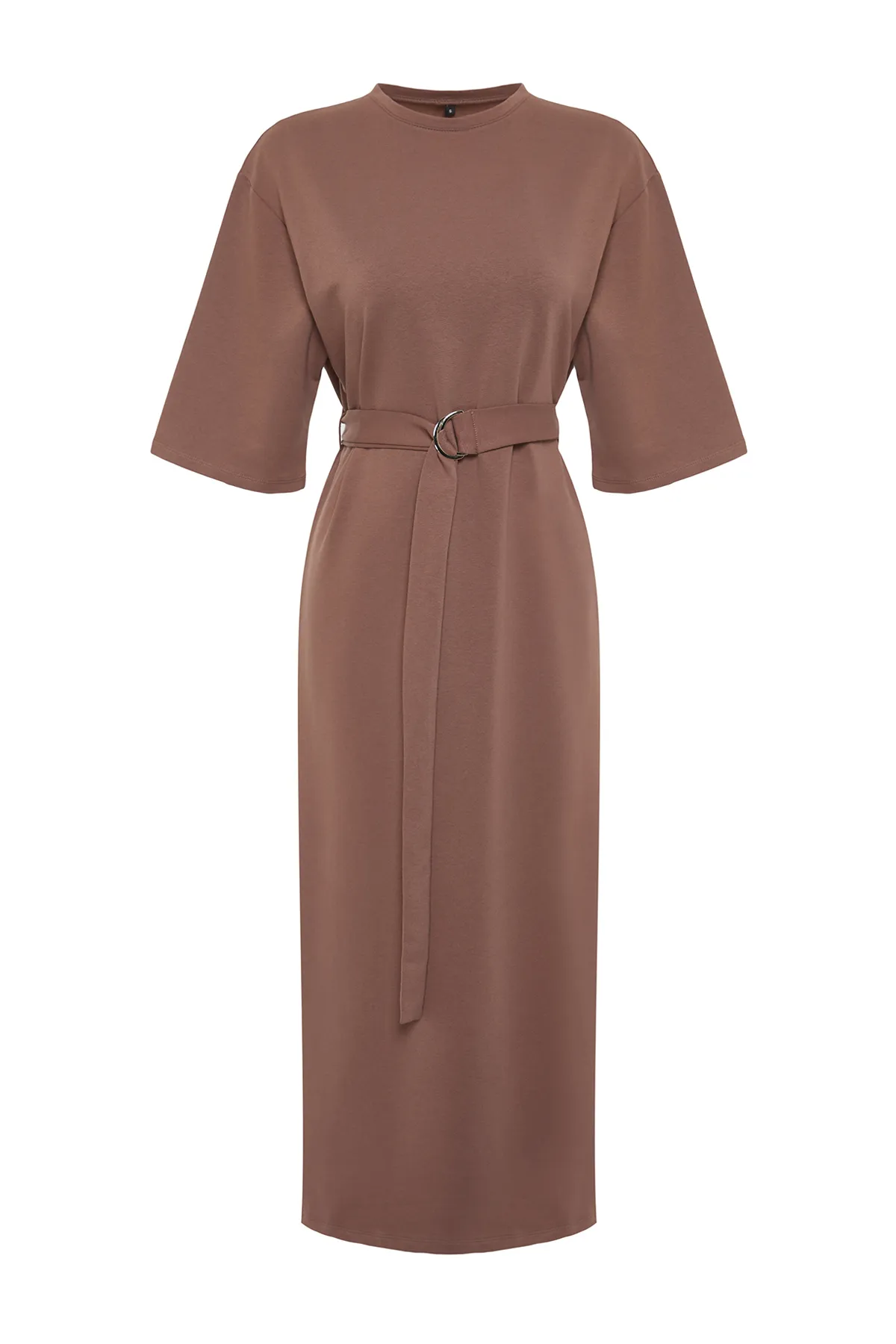 Trendyol Modest  Braunes Strickkleid mit halben Ärmeln und Gürtel TCTSS24EB00108