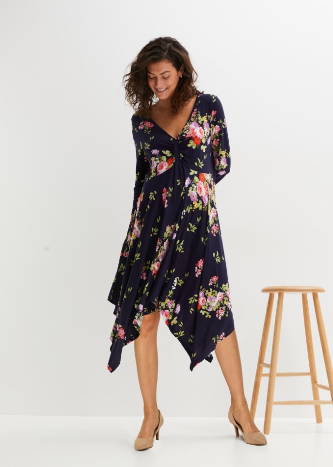 bedrucktes Kleid aus nachhaltiger Viskose