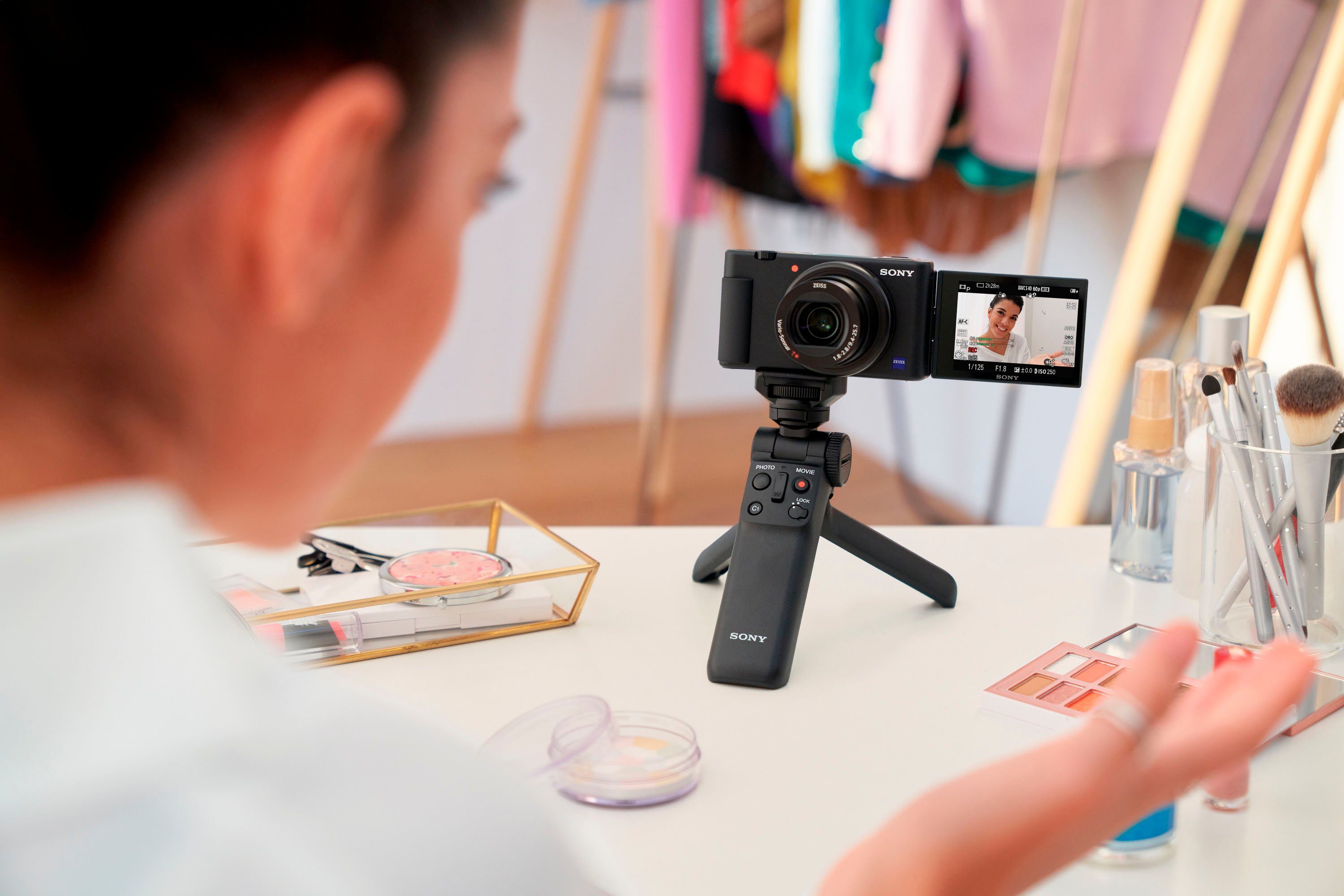 Sony Vlog-Kamera ZV-1 Kompaktkamera (20,1 MP, Bluetooth, WLAN (WiFi)
