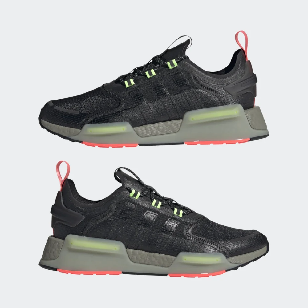 adidas NMD V3 GW3064 / schwarz