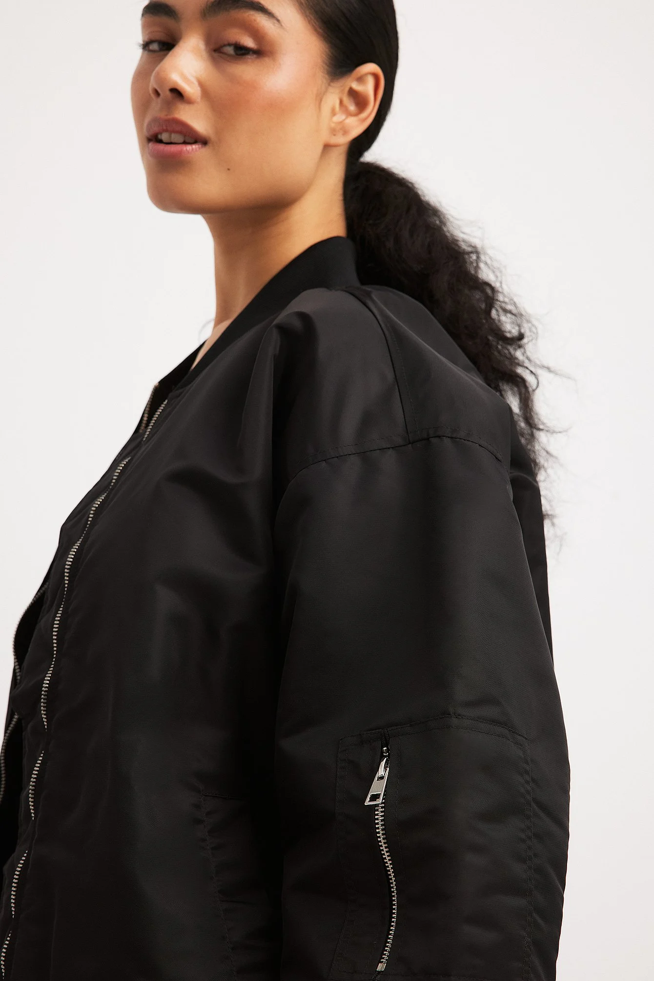 Klassische Bomberjacke