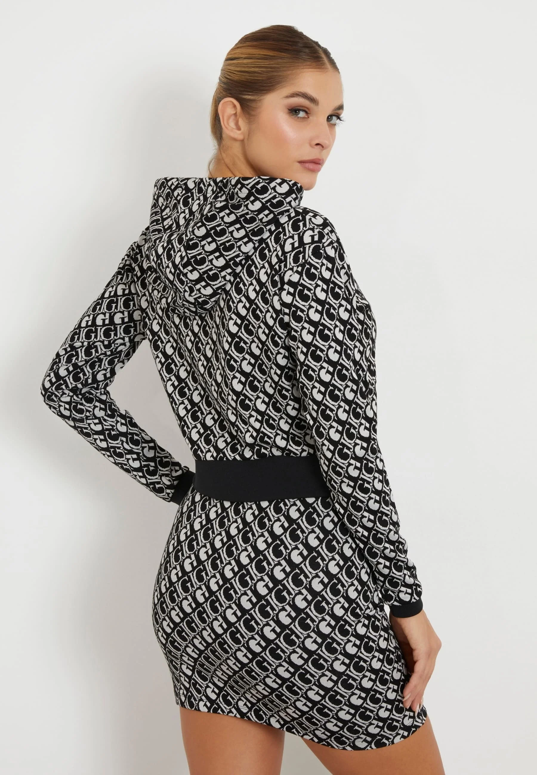 Sudadera con capucha Guess CROPPED GJ-LOGO