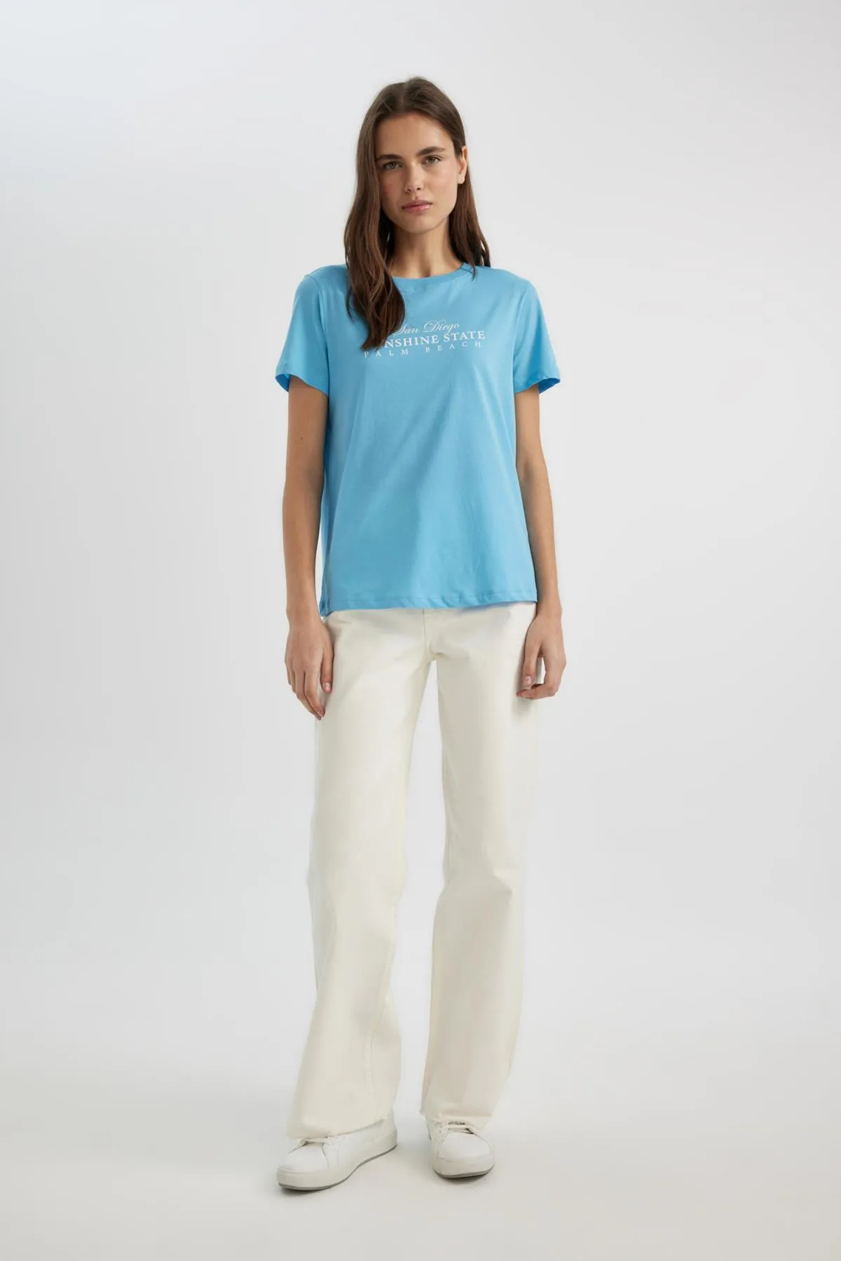 DeFacto  Bedrucktes T-Shirt mit Rundhalsausschnitt und kurzen Ärmeln in normaler Passform C6204ax24sm