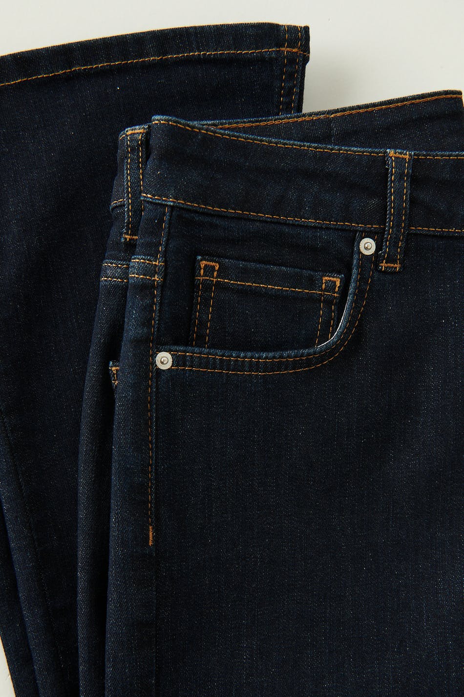 Slim bootcut jeans
