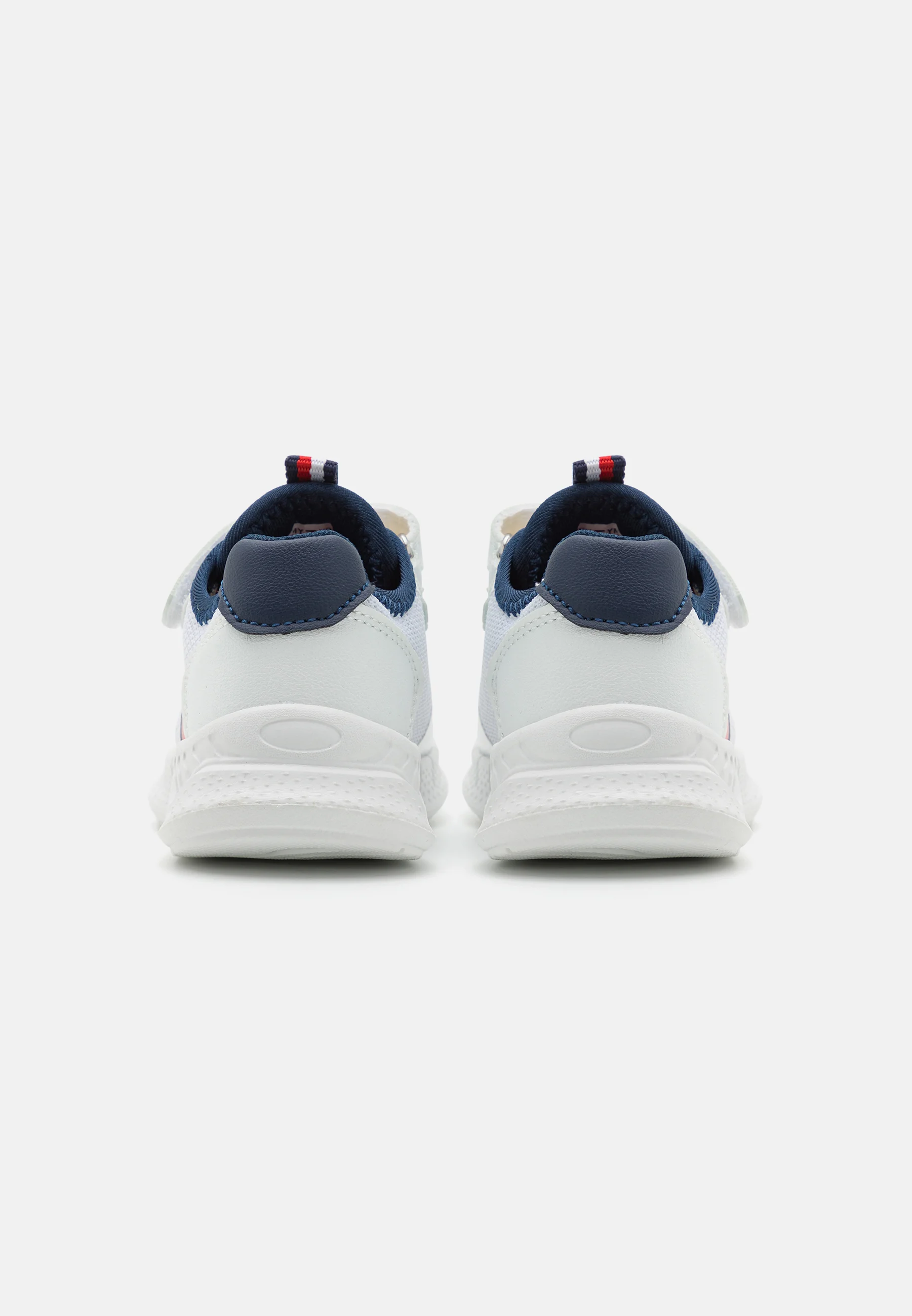 Tommy Hilfiger CONNOR - Zapatillas bajas