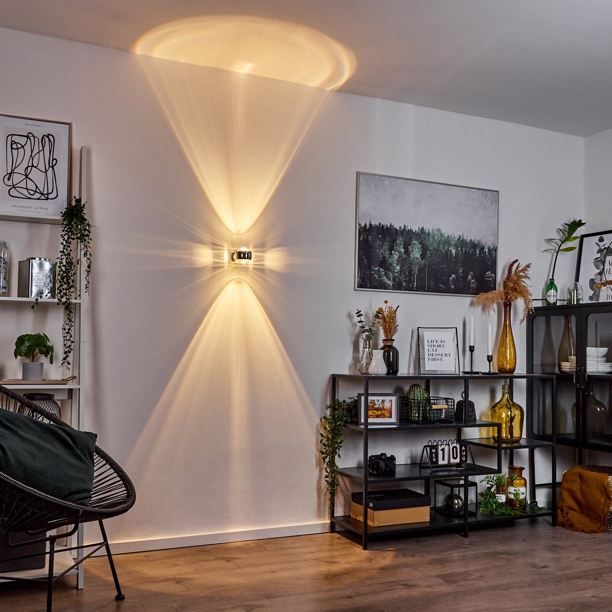 hofstein Wandleuchte Osacca Wand-Lampe, halbrunde Designer-Effektlampe in modernem chrom, ohne Leuchtmittel, mit Schlitzen, die Wandbeleuchtung funktioniert mit LED oder Halogen