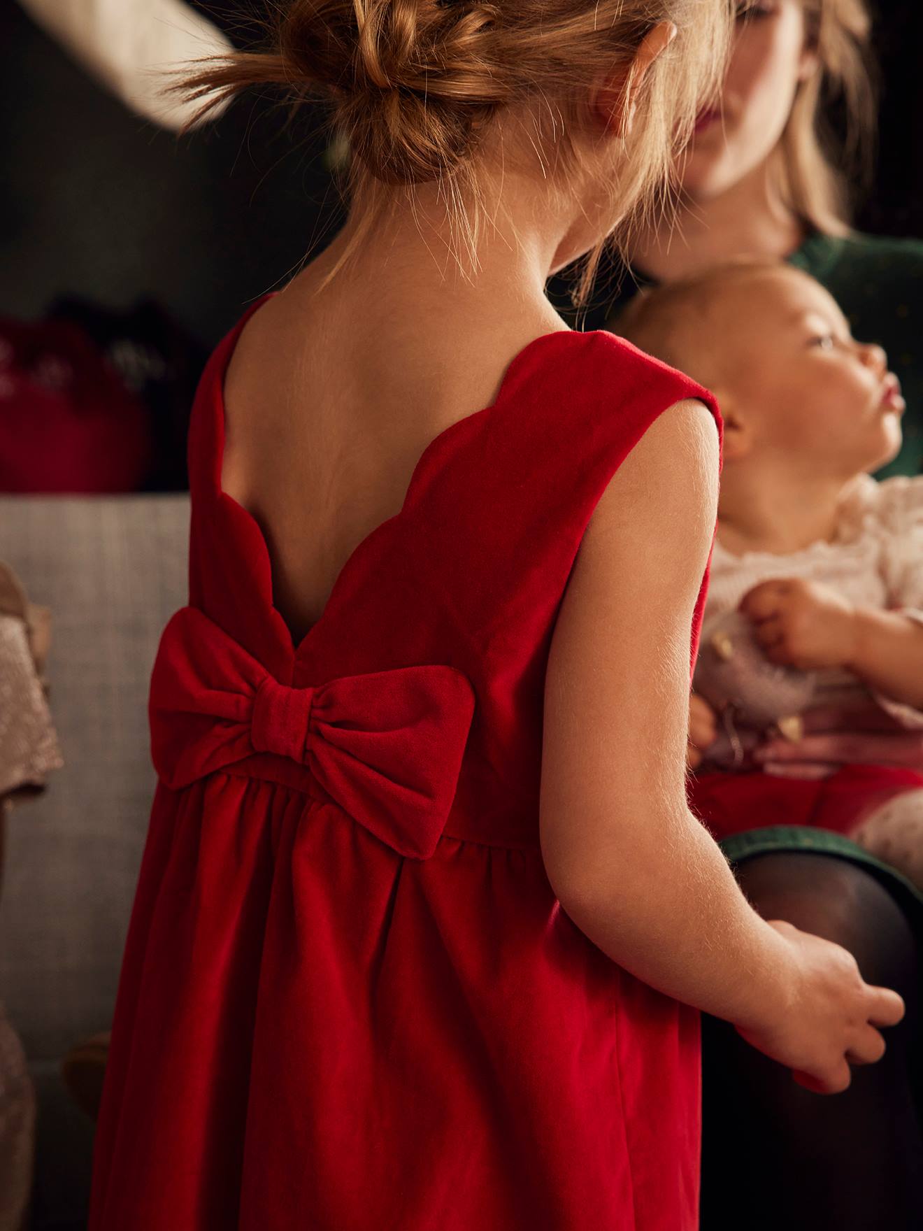 Vertbaudet Festliches Mädchen Samtkleid mit Schleife hinten - rot