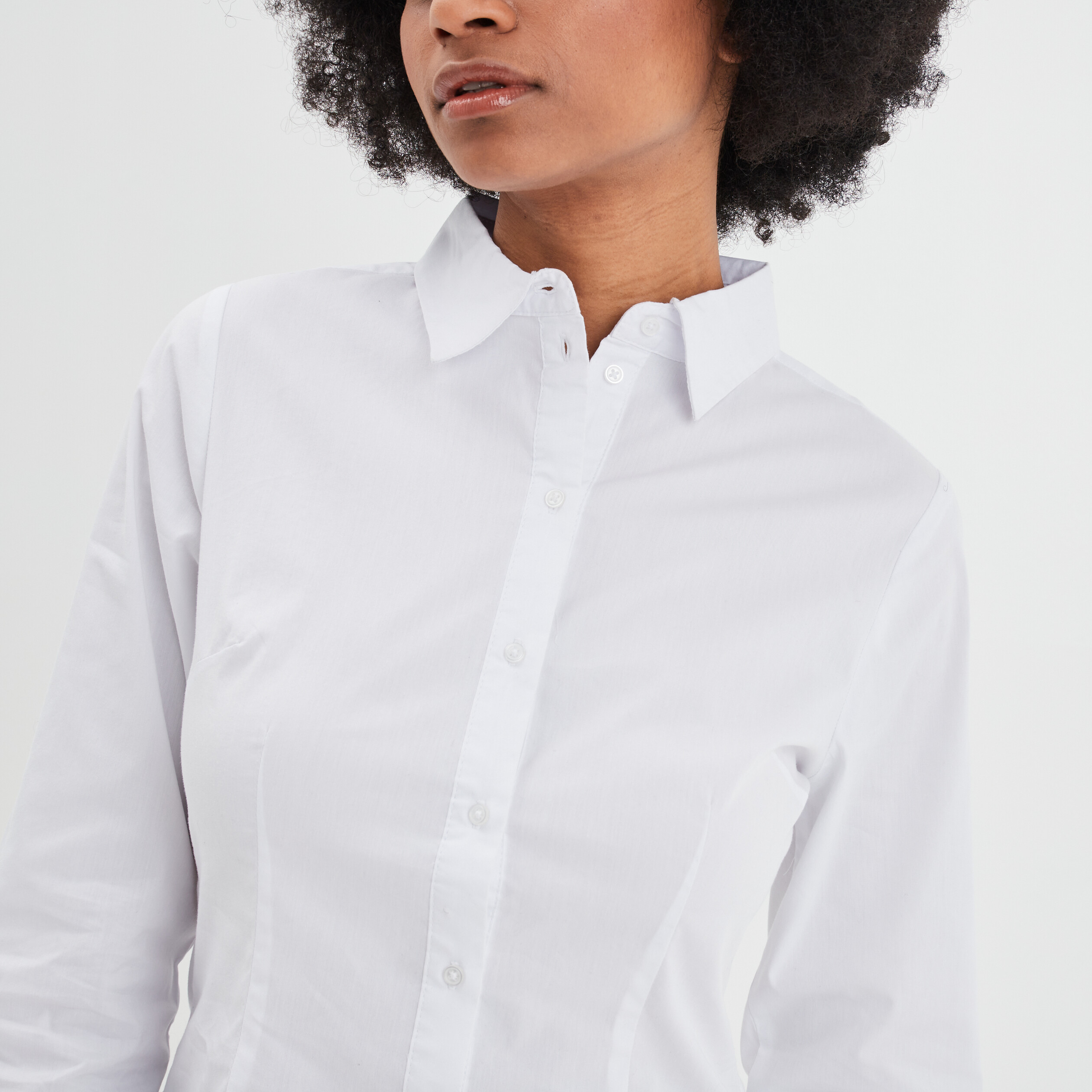 Chemise cintrée manches longues blanc femme | La Halle