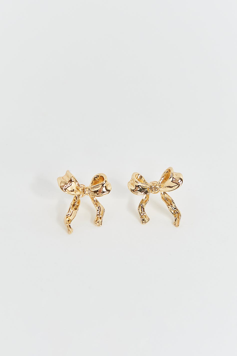 Bow earrings