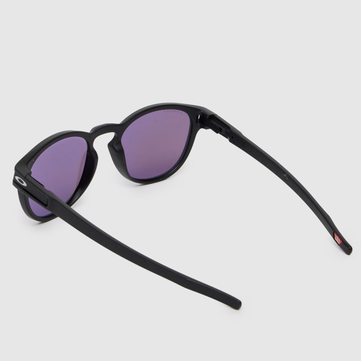 Oakley svarta solglasögon med spärr