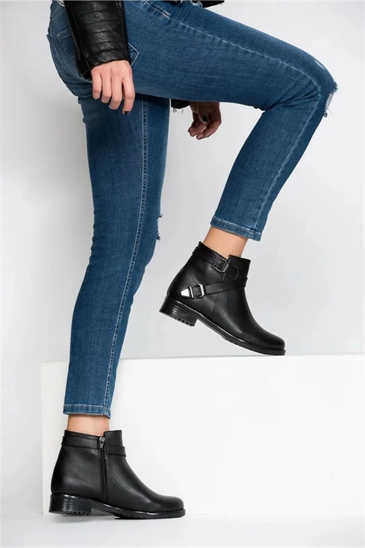 Fox Shoes  Schwarze Damenstiefel A726193409