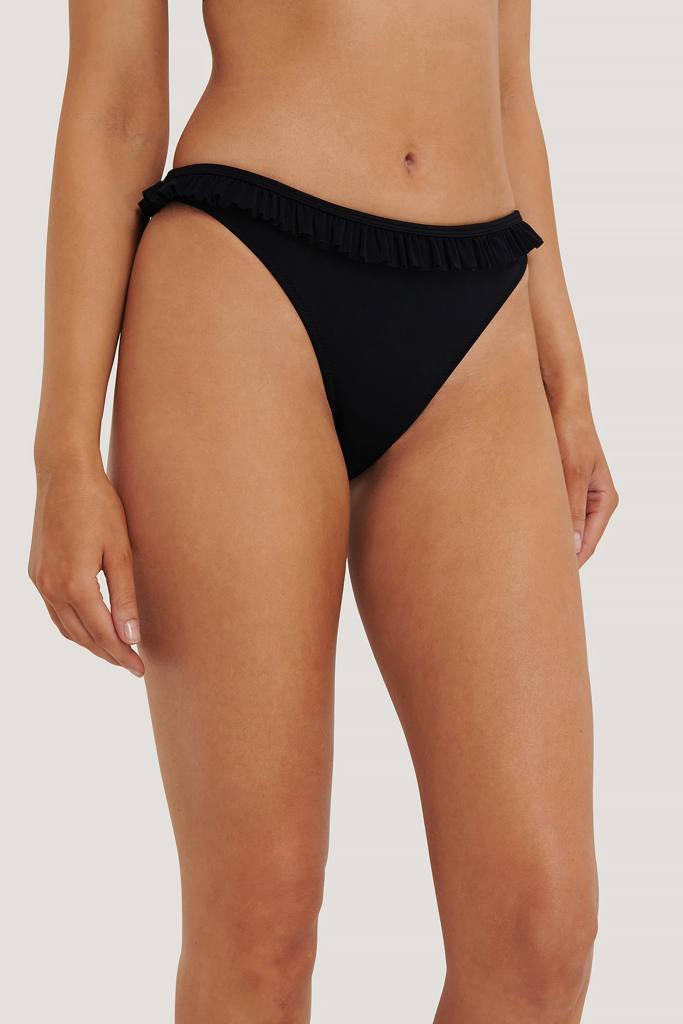 Bikini-Unterteil Mit Gerüschtem Saum