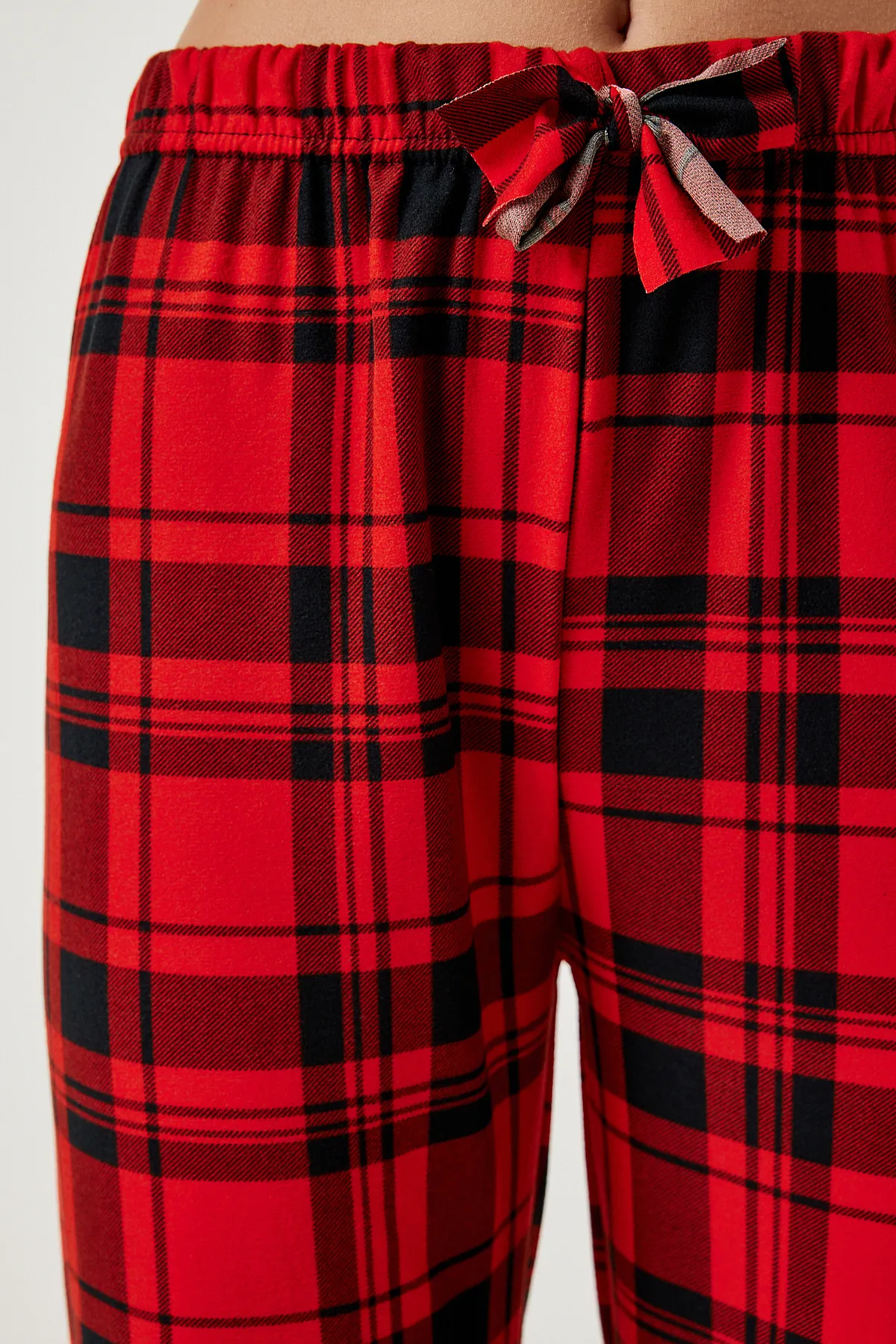 Happiness İstanbul  Rote Pyjamahose aus weichem Strick mit Muster für Damen CE00089