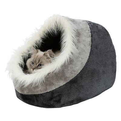 Trixie Höhle Minou