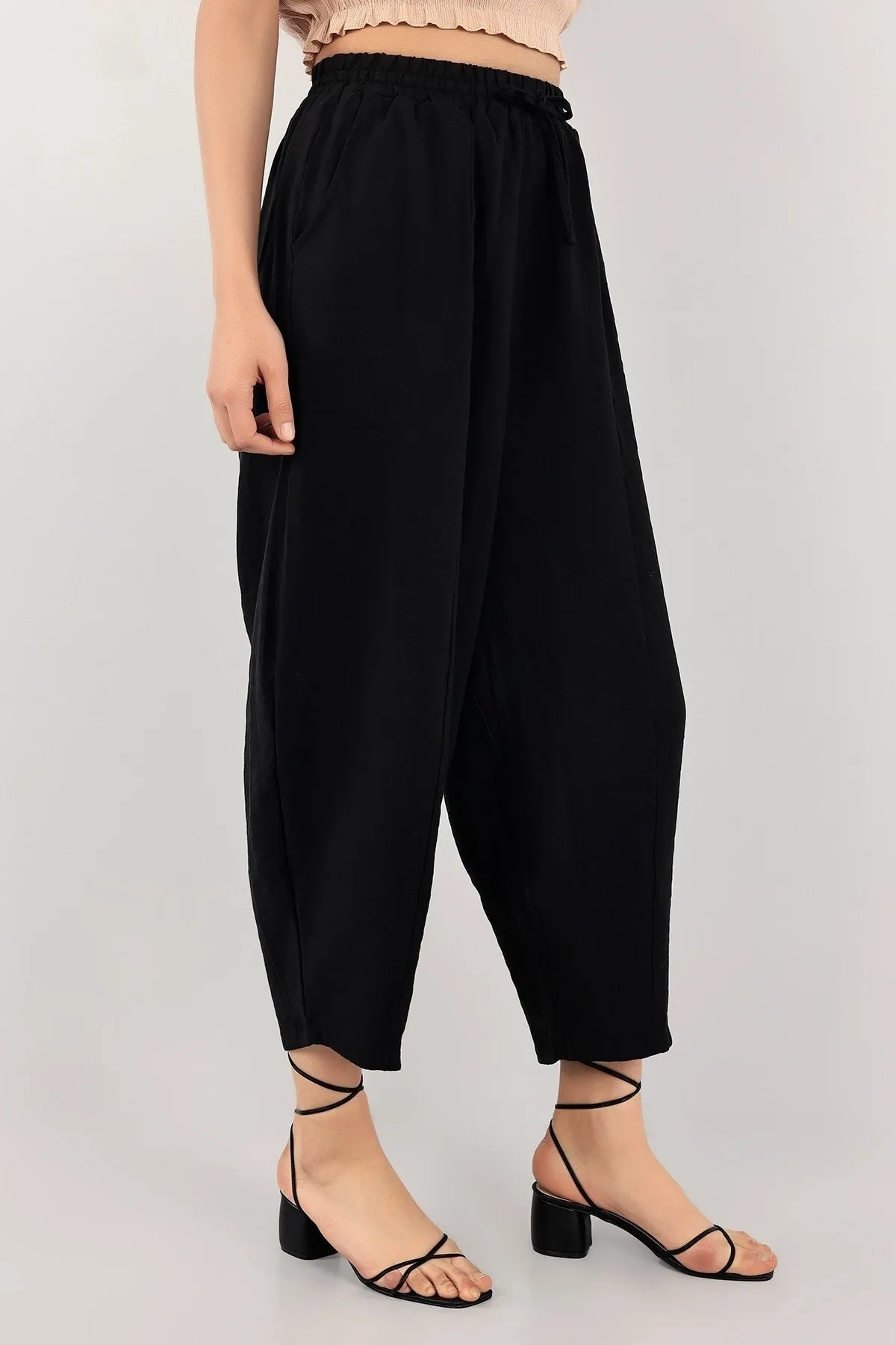 GRİLAND  Schwarze Aerobin Shalwar-Hose mit elastischem Bund und losen Taschen für Damen