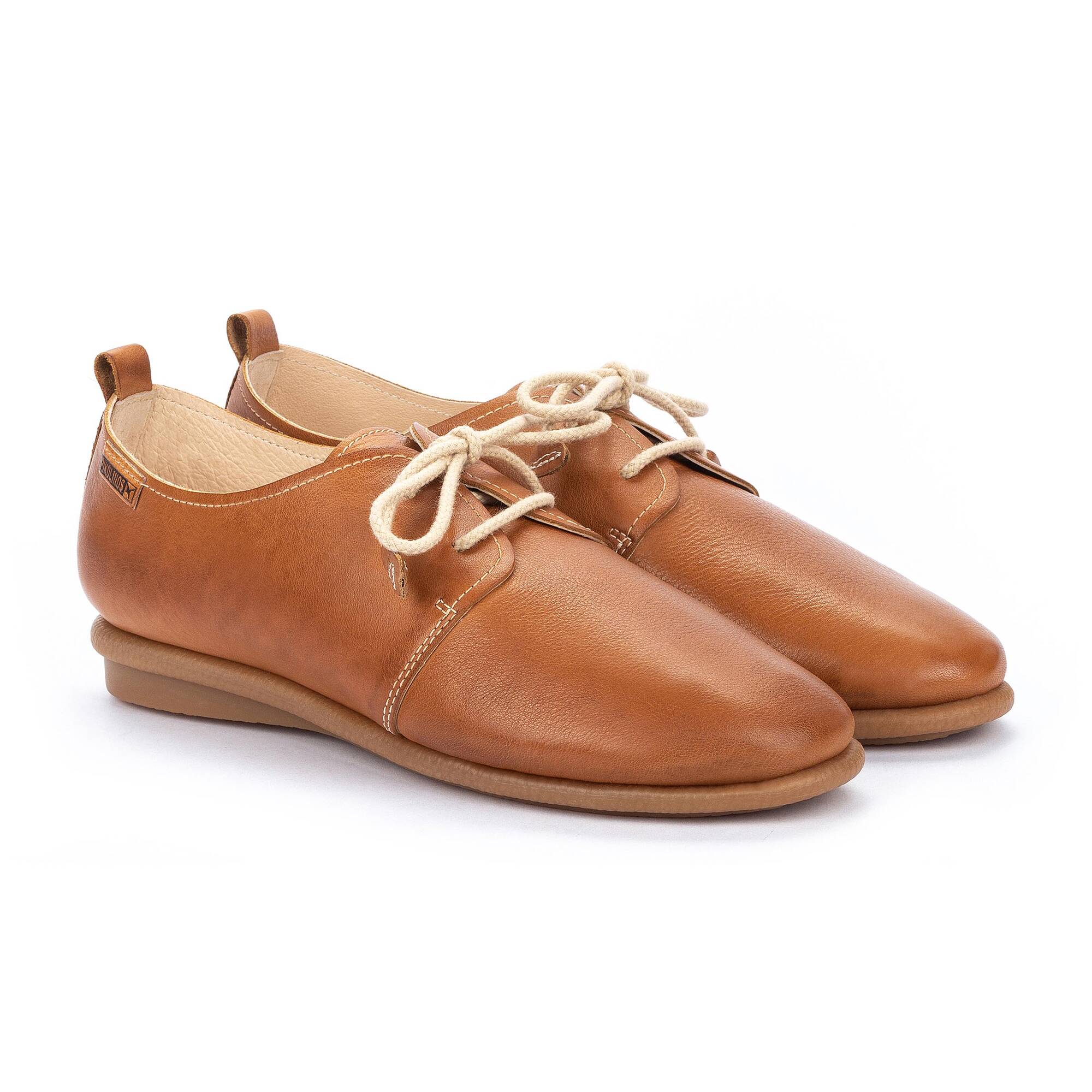 proste buty sznurowane - BRANDY