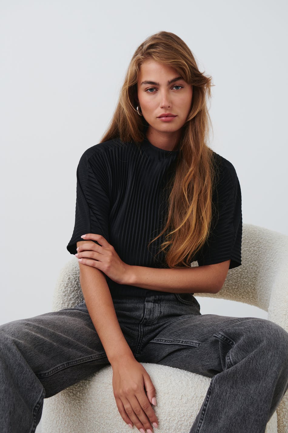 Tie back plisse top