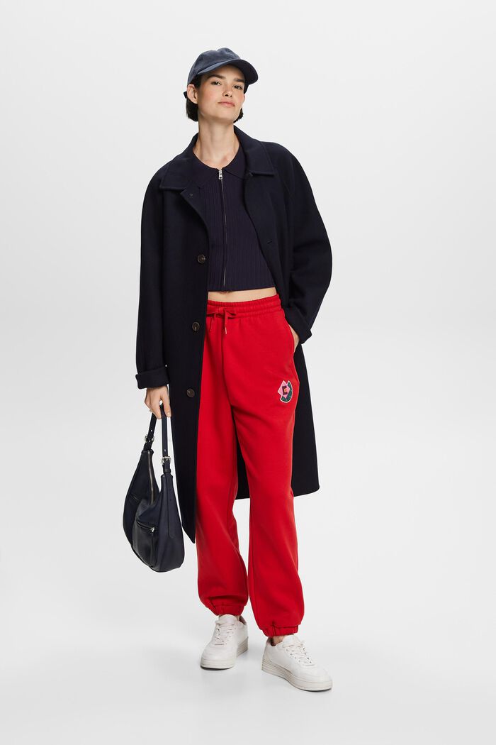 Fleece-Jogginghose mit Logo-Aufnäher
