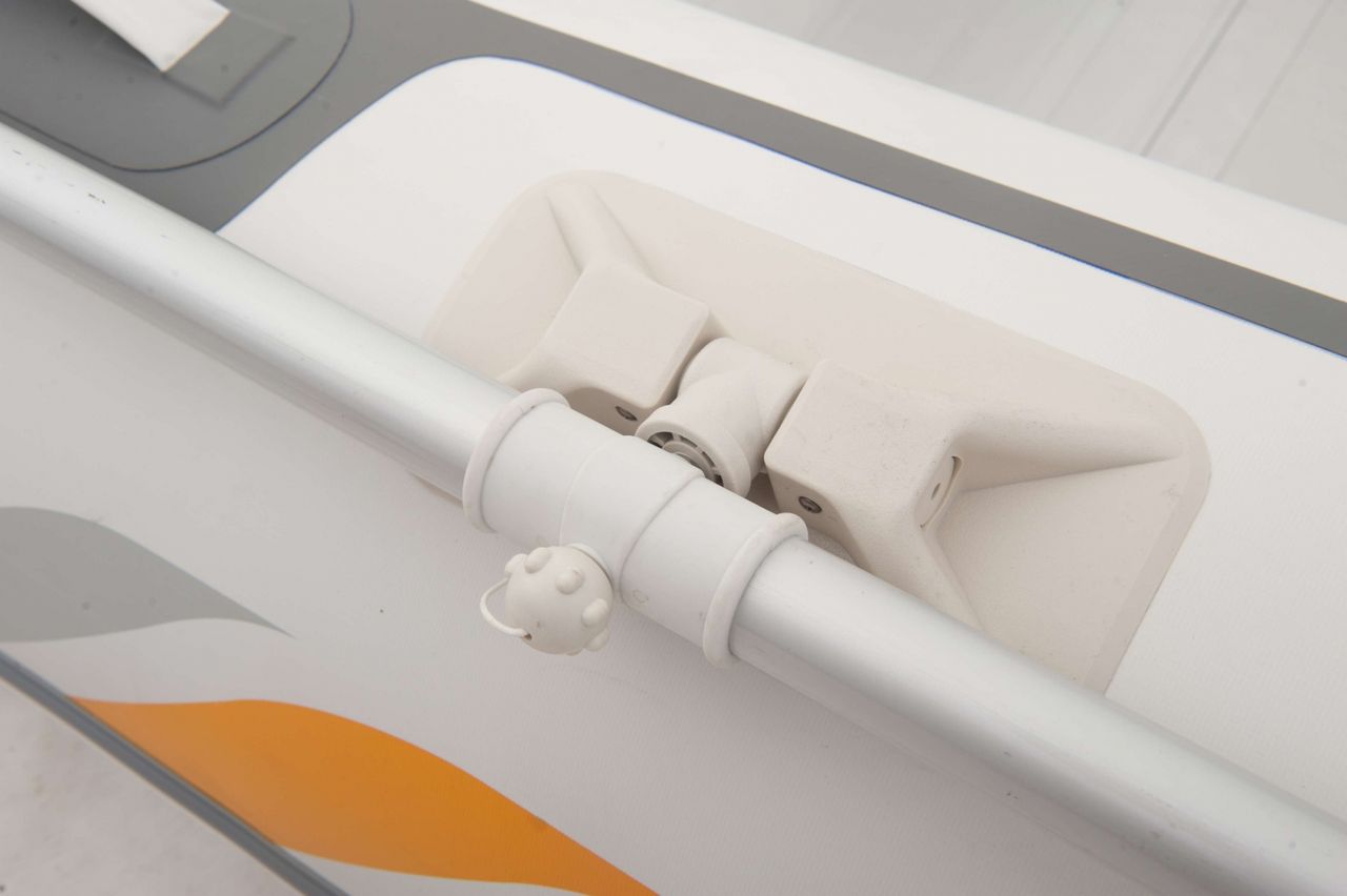 PureHaven Aqua Marina Schlauchboot 4 Personen 296x153 cm mit Hochdruck-PVC-Gewebe Handpumpe Sitzbank Transporttasche Holzboden Paddel bis 10 PS Weiß