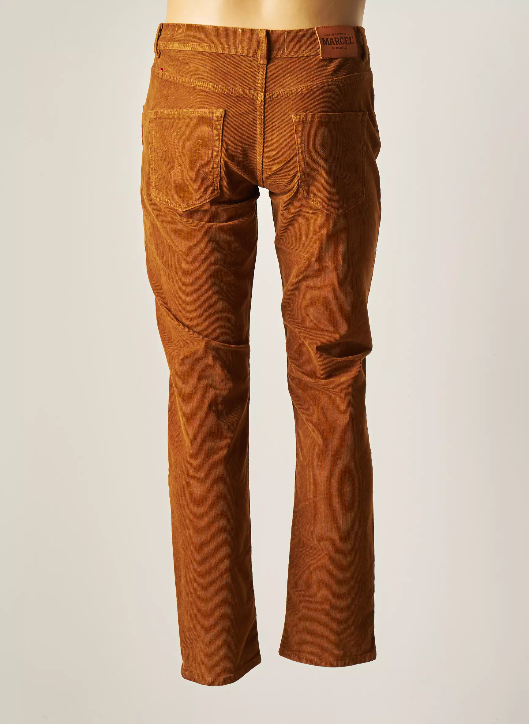 Le Fabuleux Marcel De Bruxelles Pantalons Slim Homme couleur marron