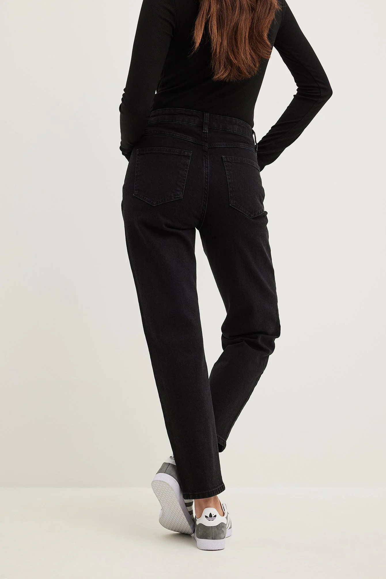 Mom Jeans mit hoher Taille