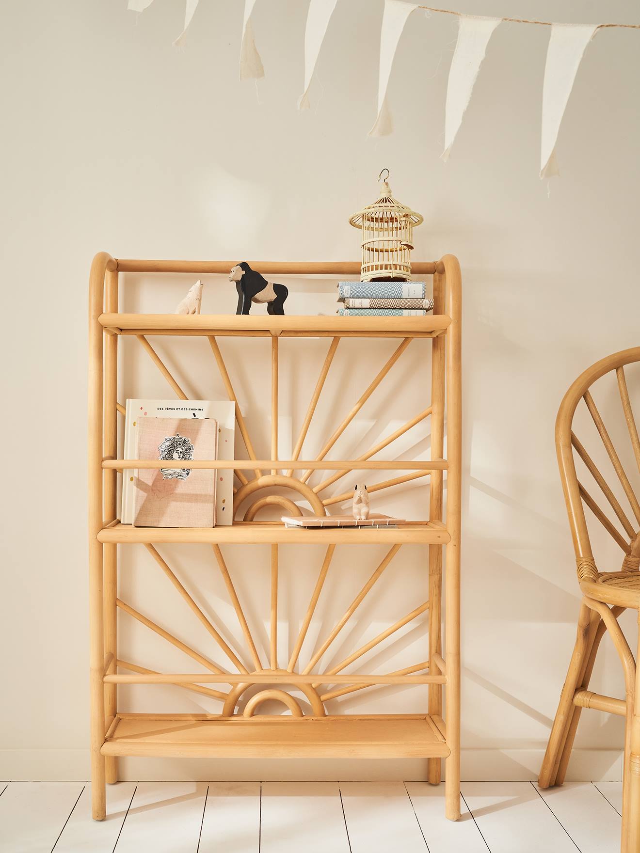 Vertbaudet Kinderzimmer Bücherregal mit 3 Böden, Rattan BOHO - natur/sonnenform