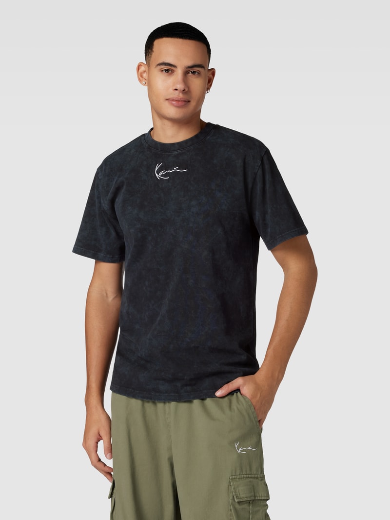T-Shirt mit Label-Stitching in black