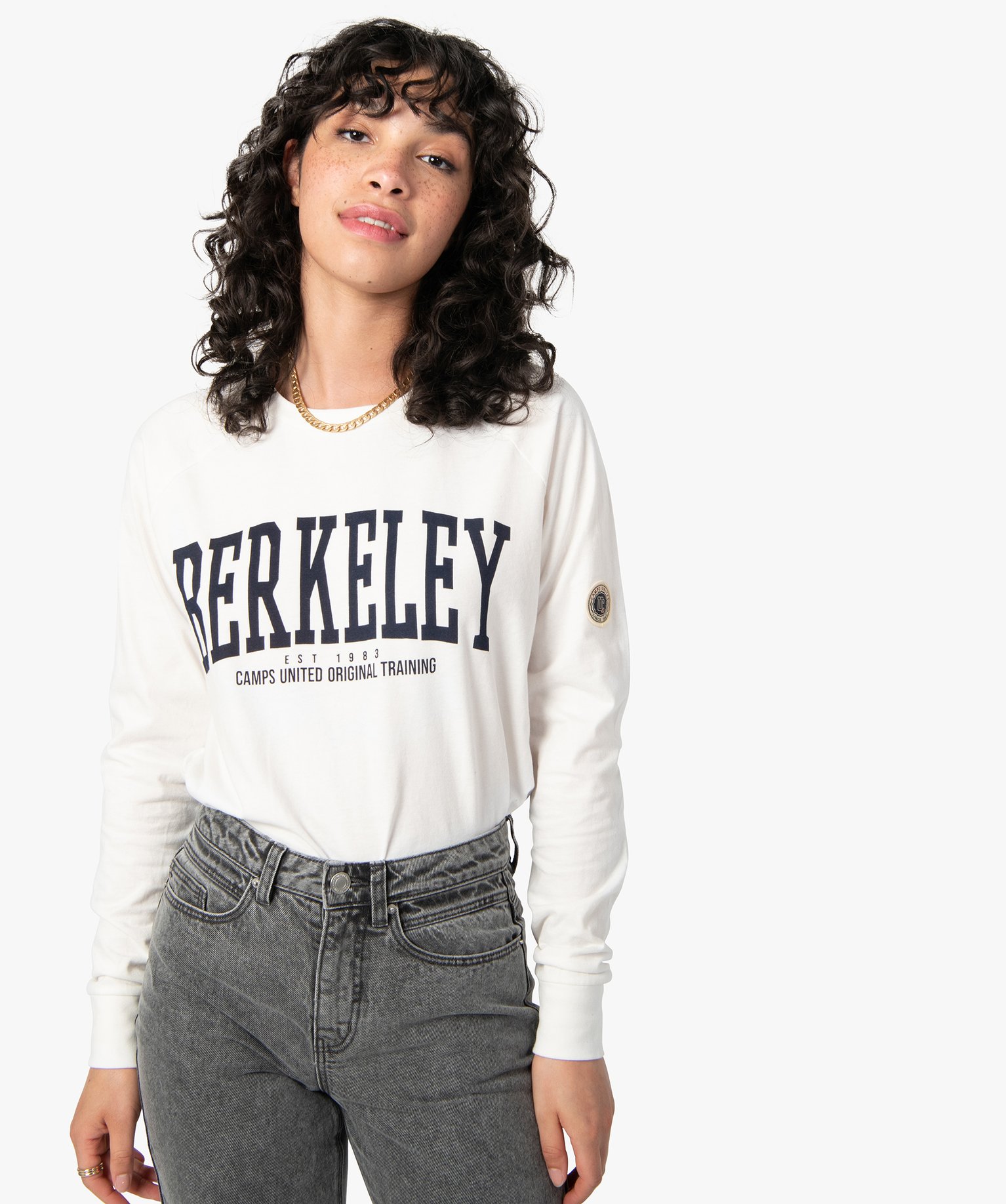 Tee-shirt femme à manches longues avec inscription – Camp... ecru | GEMO