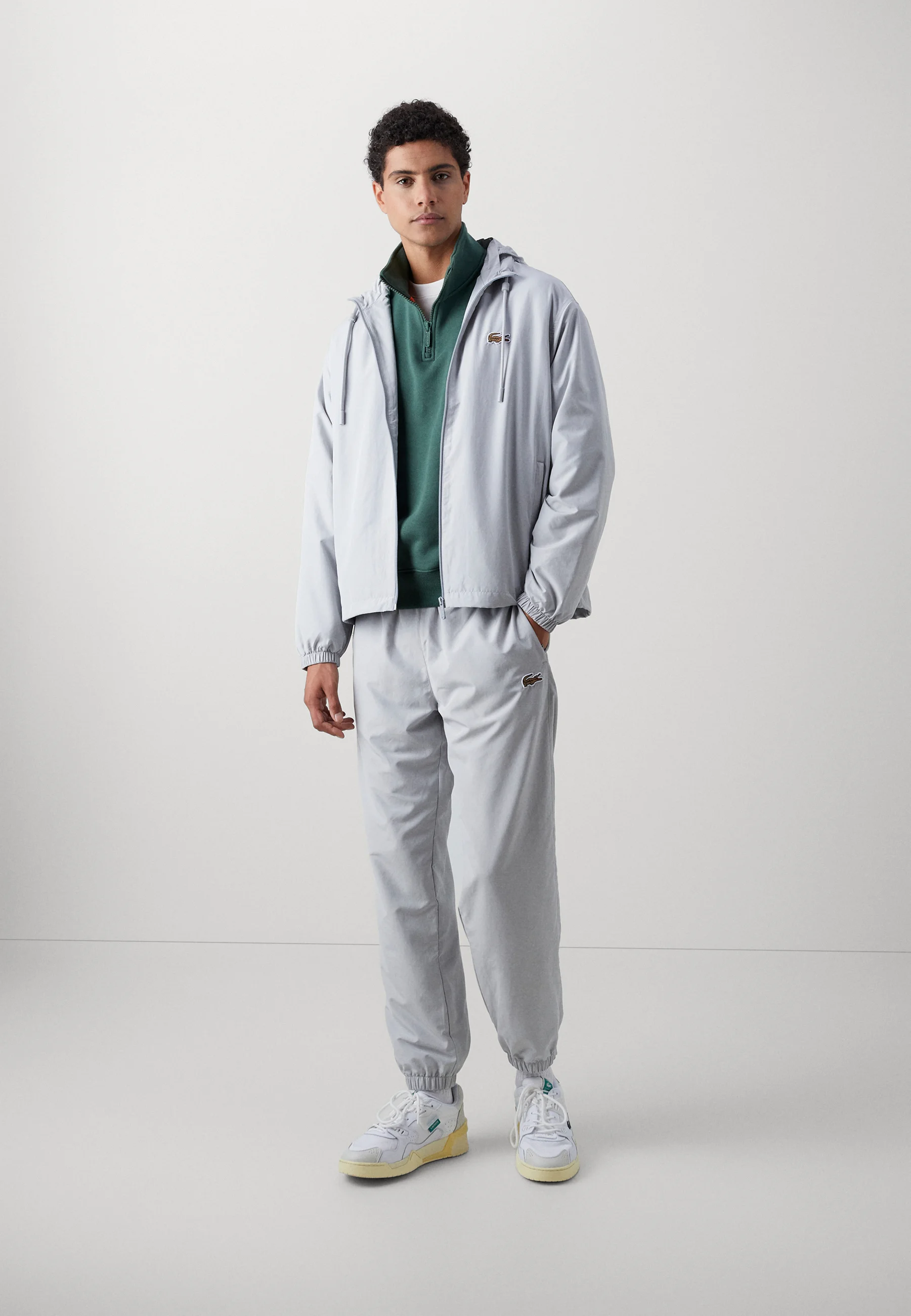 Pantalones de chándal exclusivos de Lacoste