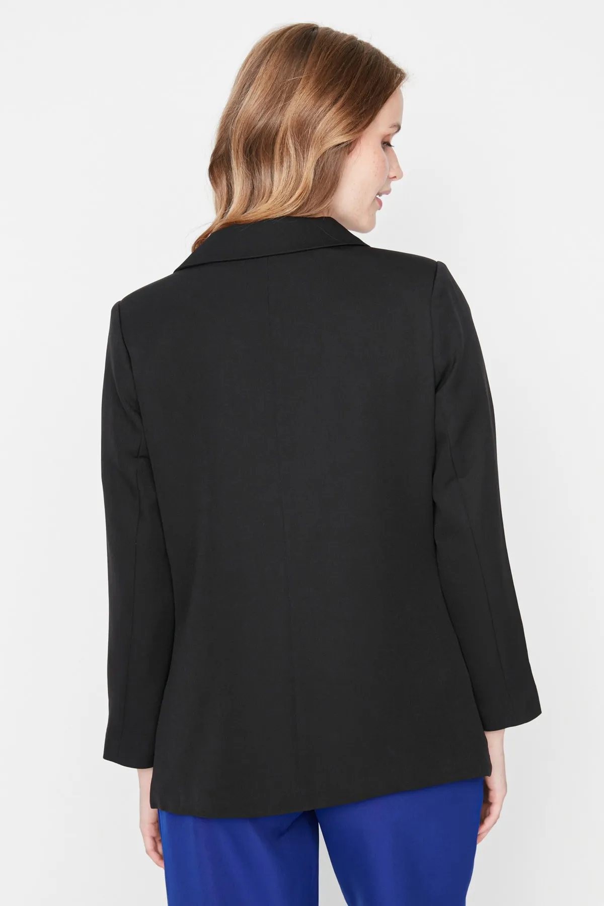 Trendyol Collection  Schwarze, gefütterte, geknöpfte, gewebte Blazerjacke TWOAW21CE0272