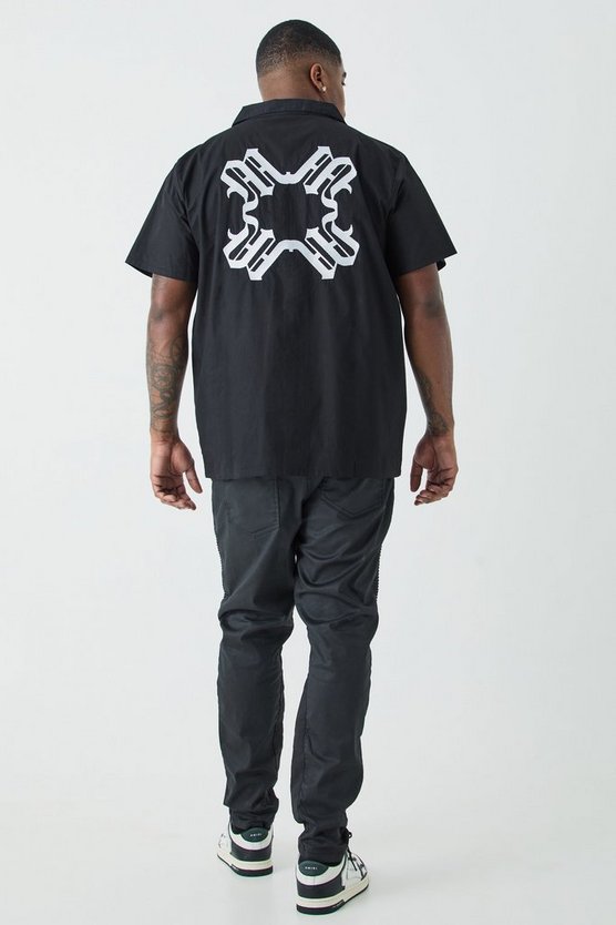 Plus Short Sleeve Drop Revere Back Embroidered Shirt