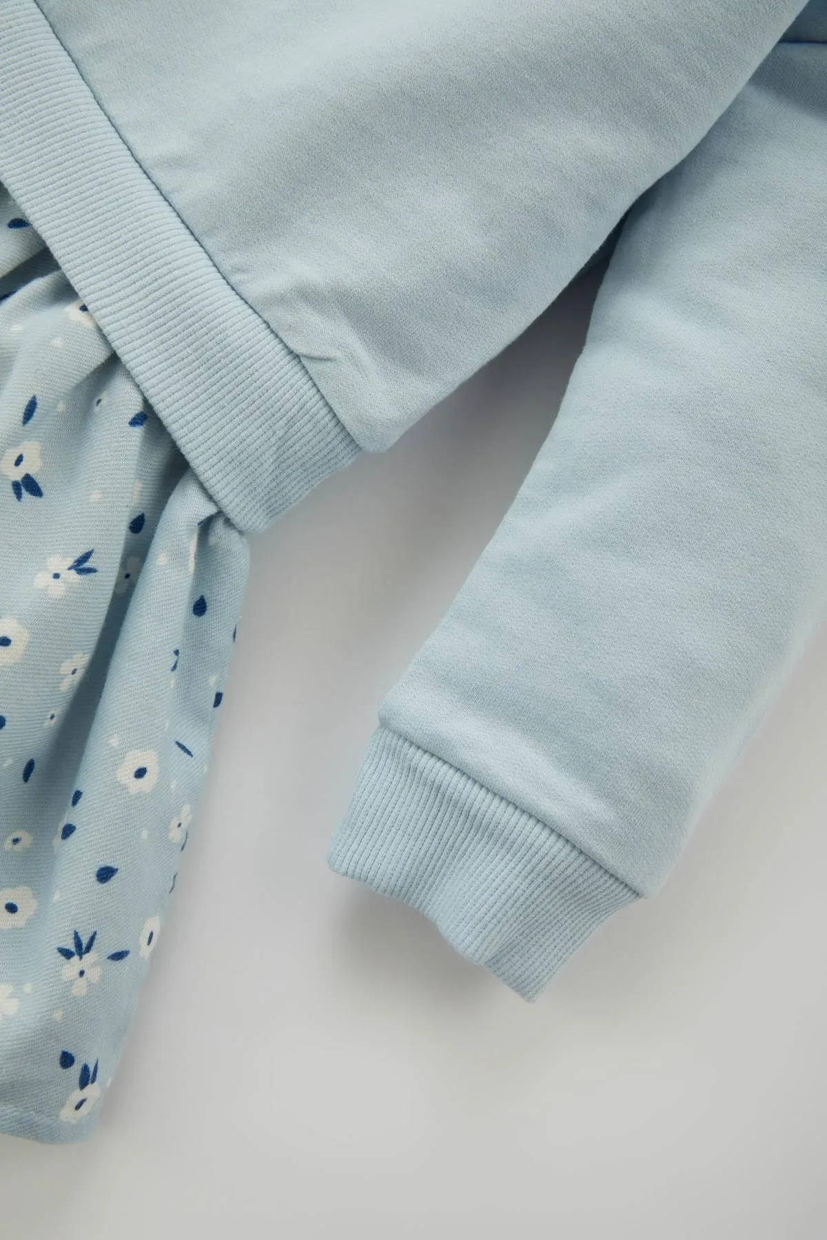 DeFacto  Geblümtes Langarmkleid für Babys