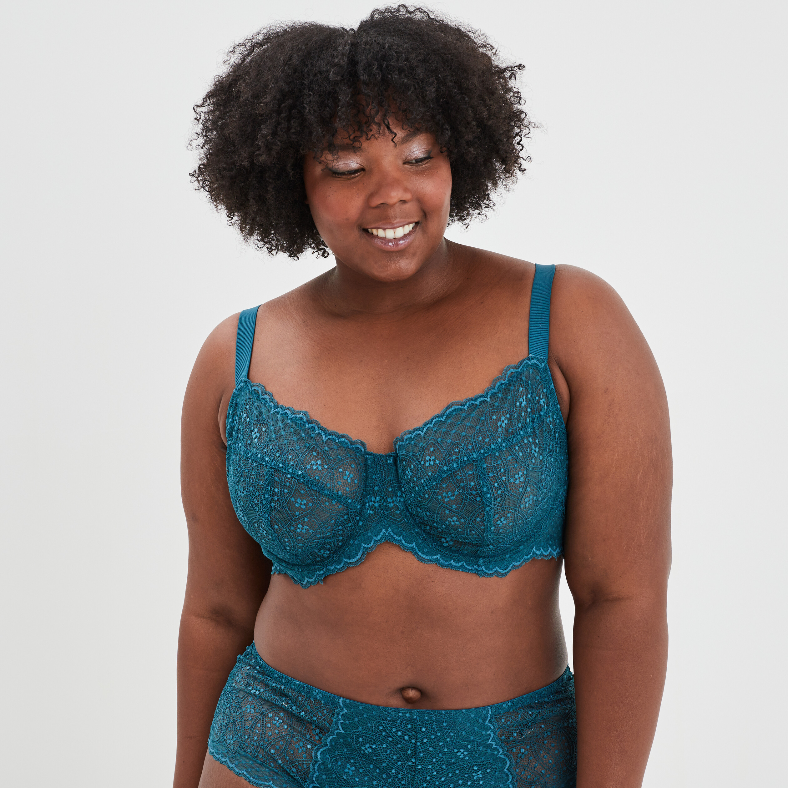 Soutien-gorge emboîtant en dentelle bleu canard femme grande taille | La Halle