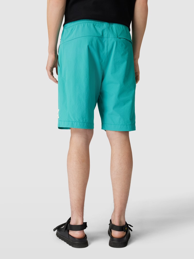Shorts mit elastischem Bund in türkis