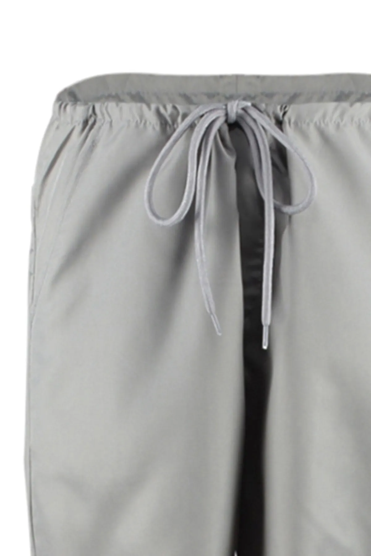 Trendyol Collection  Graue, gewebte Parachute-Webhose mit Gürtel und hohem Bund TWOSS23PL00317