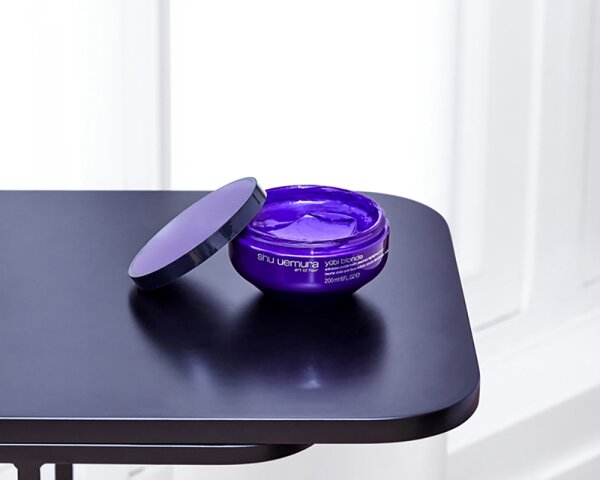Shu Uemura Yubi Blonde Anti-Gelbstich Purple Maske Haarmaske