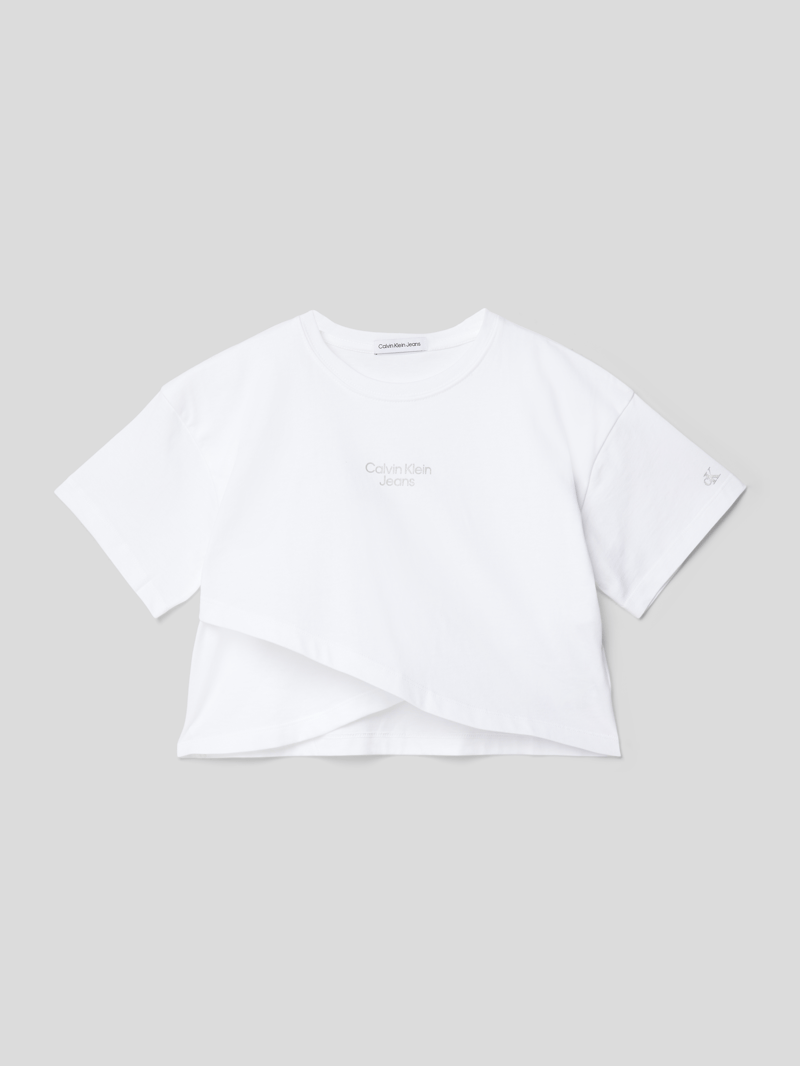 T-Shirt mit Label-Detail Modell 'STACK' in weiss
