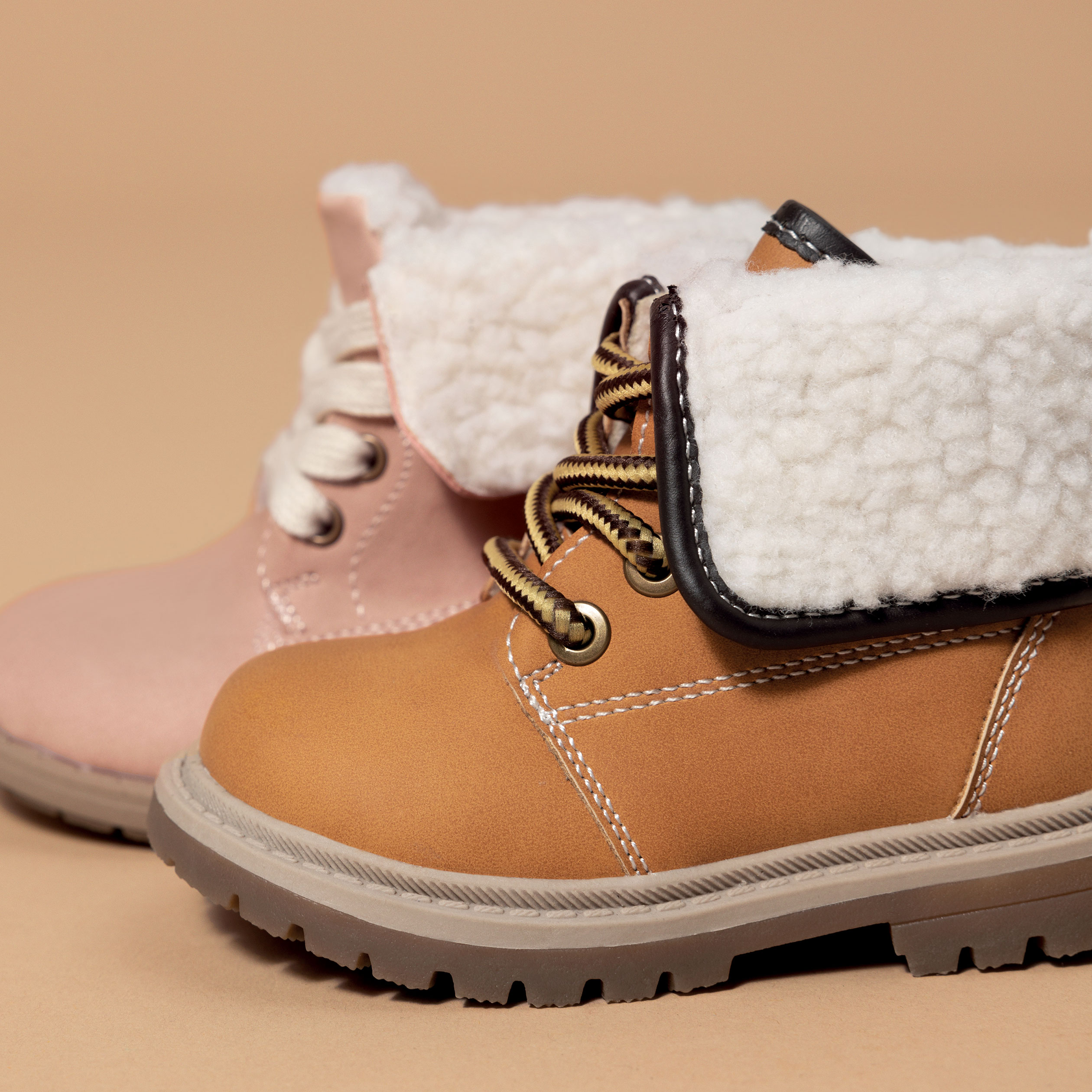 Bottines plates fourrées zippées camel bébé garçon | La Halle